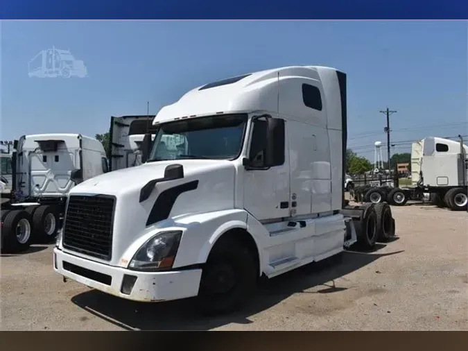 2016 VOLVO VNL64T670d11f60528552ea61a2284ae72eed5d41
