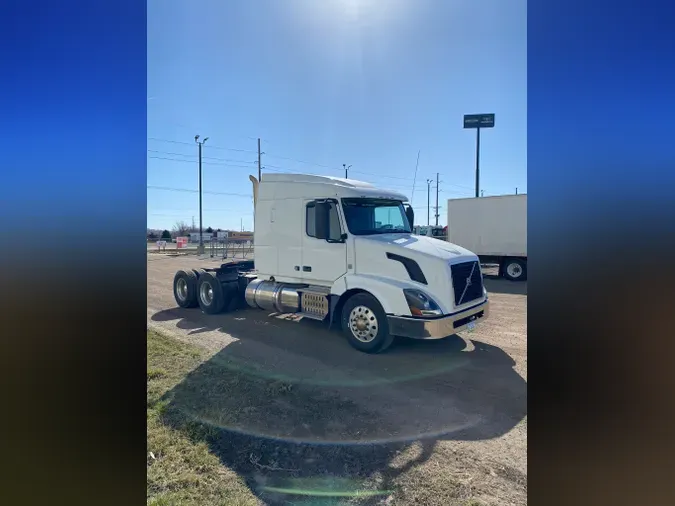 2015 Volvo VNL300d12f52cd80a2db0ab4d07d58acdac2eb