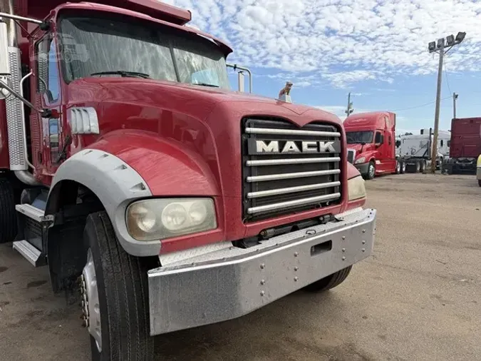 2020 MACK GRANITE 64FTd13e64e3107a9dfc81306c61f0456051