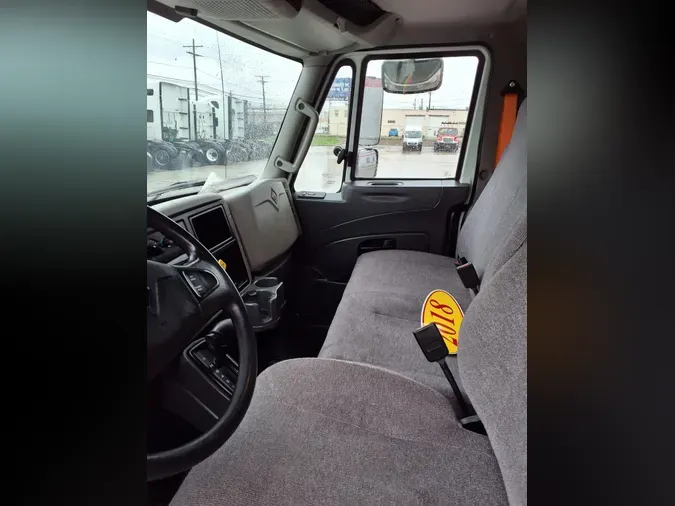 2018 NAVISTAR INTERNATIONAL 4300