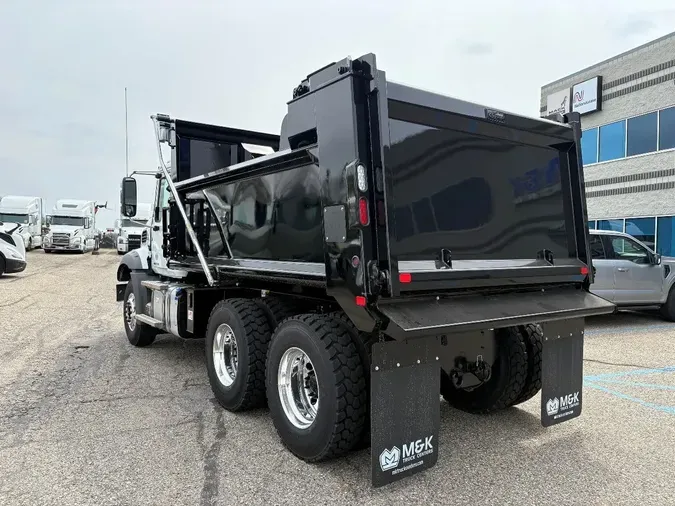 2027 MACK Granite GR64B