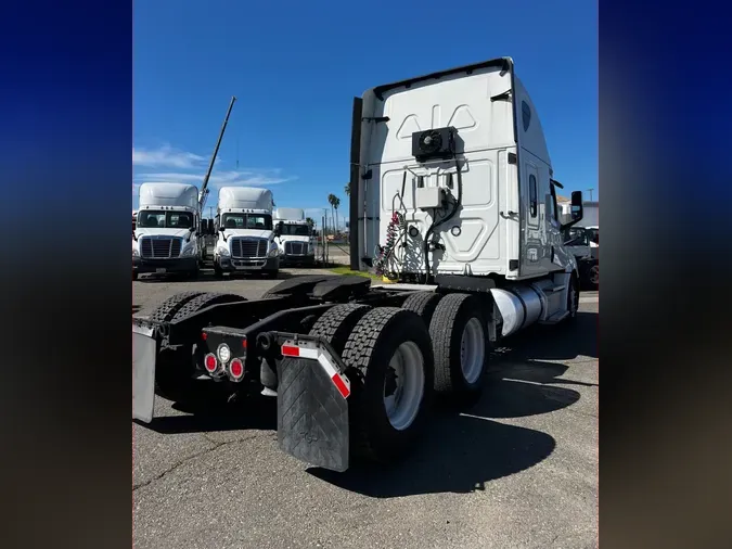 2019 FREIGHTLINER/MERCEDES NEW CASCADIA PX12664