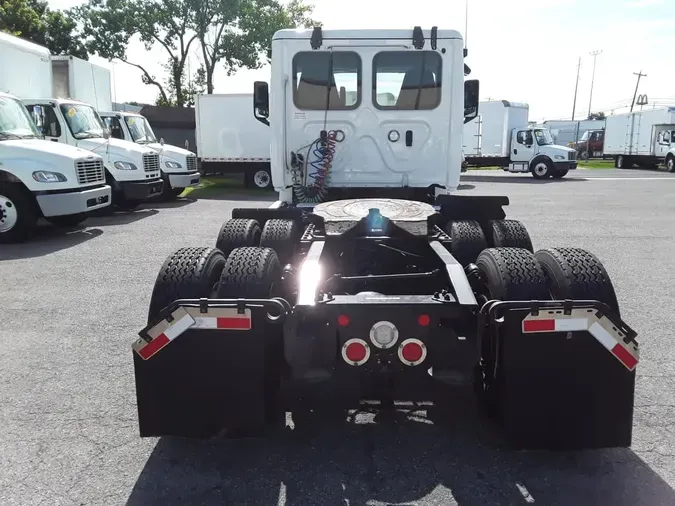2019 FREIGHTLINER NEW CASCADIA PX12664