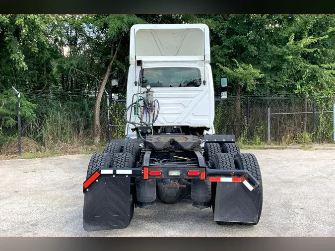 2019 INT LT625 6x4