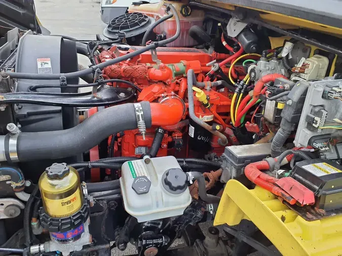 2016 FREIGHTLINER/MERCEDES M2 106d146ace856baf9a2999dda3b12658aa4