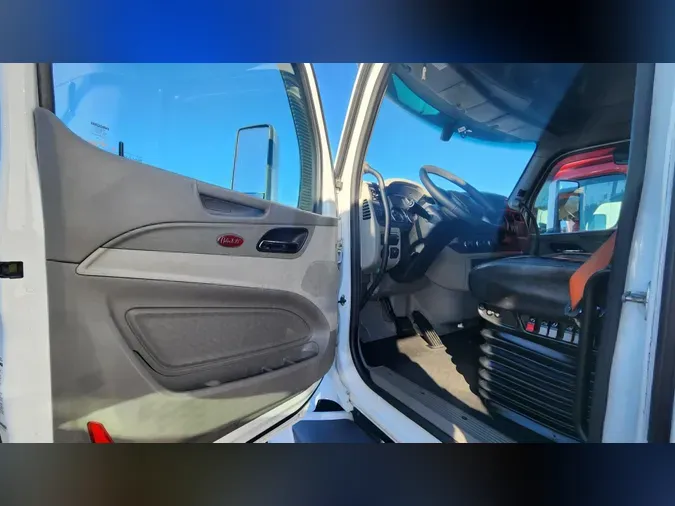 2020 Peterbilt 579
