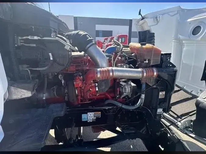 2021 Peterbilt 579d14ba1339f46456404e9bc8e0704f10e