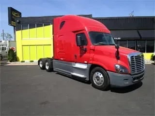 2018 Freightliner CASCADIA 125