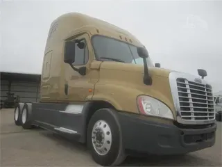 2017 FREIGHTLINER CASCADIA 125