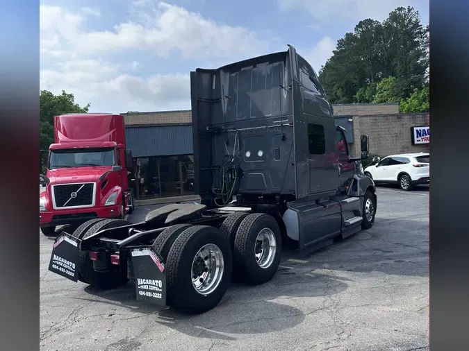 2020 INTERNATIONAL LT625