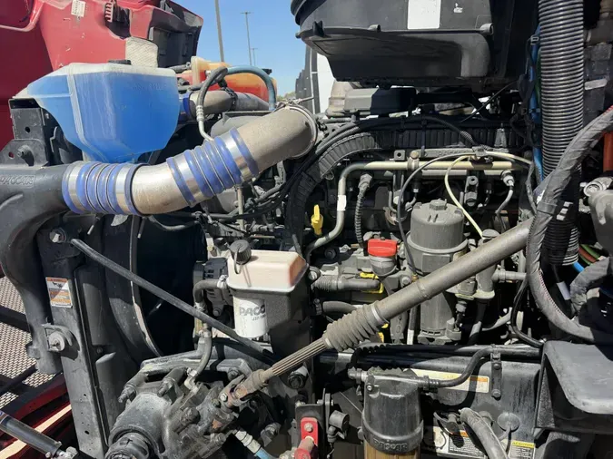 2020 Peterbilt 579d15f34d4c23b96b519d076334da0acc8