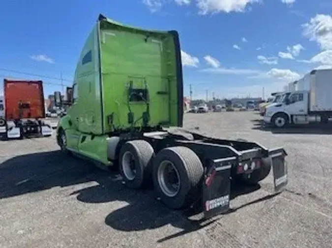 2020 Kenworth T680