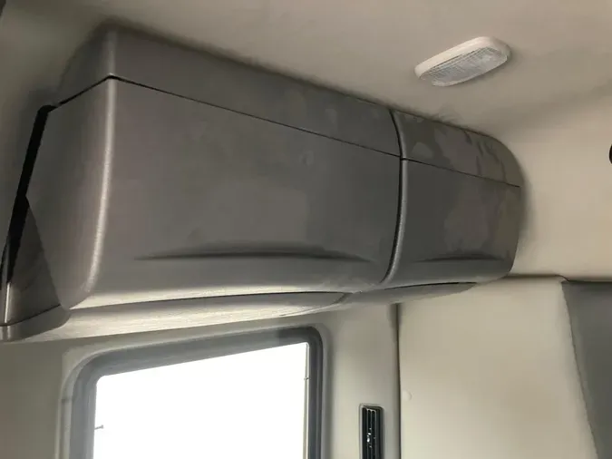 2026 International HX620 Sleeper