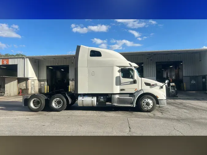 2021 Peterbilt 579