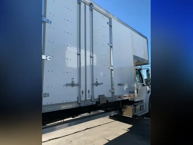 2020 Freightliner Business Class M2 106