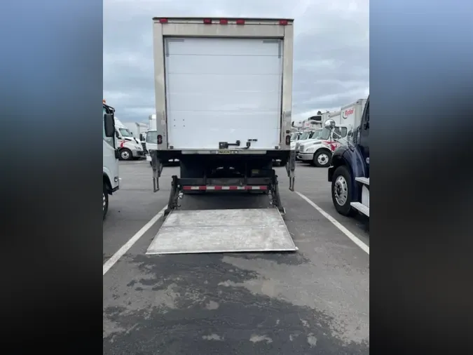 2019 FREIGHTLINER M2 106