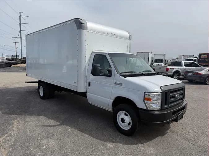 2019 Ford E-450