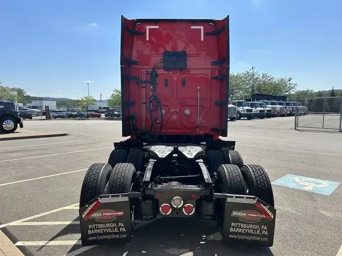 2022 Freightliner Cascadia&reg;