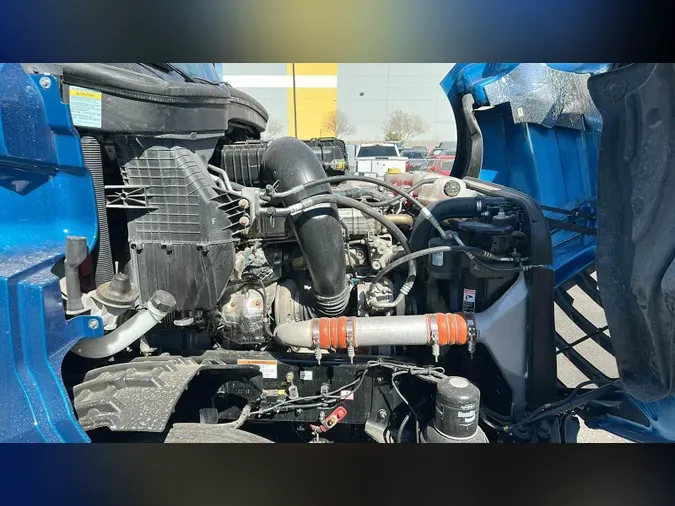 2023 Freightliner Cascadia 126