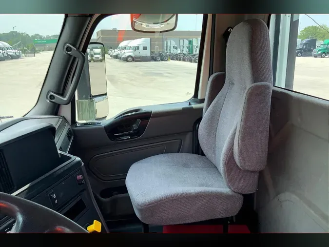 2019 INT LT625 6x4