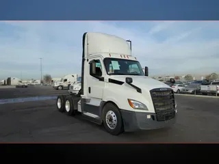 2019 Freightliner Cascadia