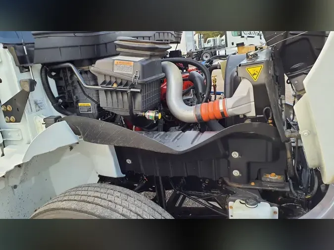 2019 NAVISTAR INTERNATIONAL MV607 (4X2)