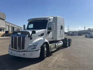 2022 Peterbilt 579