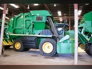 JOHN DEERE 7760