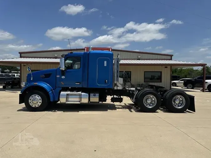 2021 PETERBILT 567