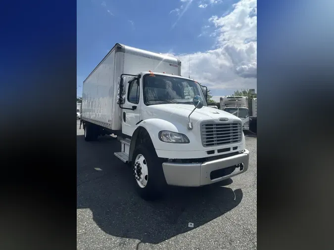 2017 FREIGHTLINER M2 106
