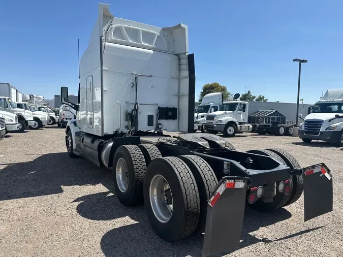 2020 PETERBILT 579