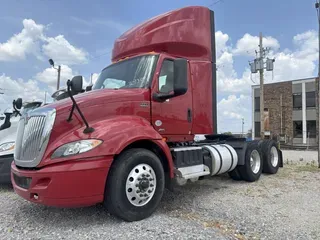 2019 International RH613