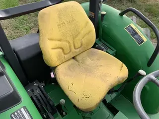 2015 John Deere 5055E