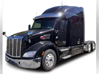 2022 Peterbilt 579