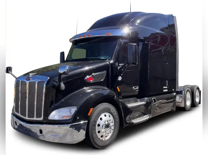 2022 Peterbilt 579d18fe0240fb84f5d0112227e9964c88c