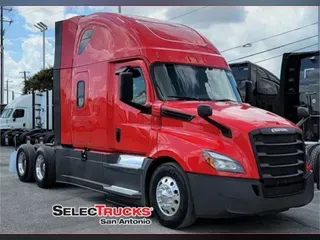 2019 Freightliner CASCADIA 126