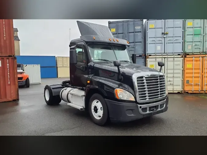 2020 FREIGHTLINER/MERCEDES CASCADIA 125d193bb5bd9ad2882f3c5f036938bab2f
