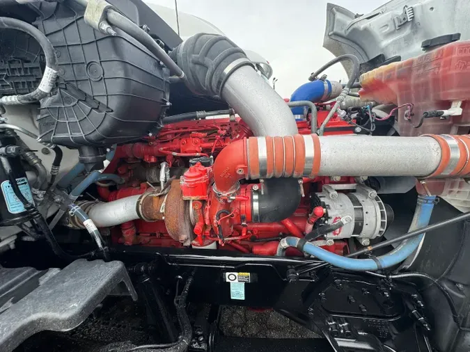 2022 Kenworth T680d1963369add13f109534e964c1882d26