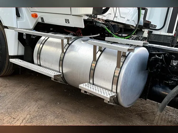2020 INT LT625 6x4