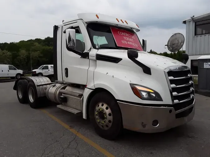 2021 FREIGHTLINER NEW CASCADIA PX12664