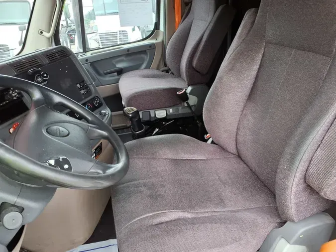 2018 FREIGHTLINER CASCADIA 125