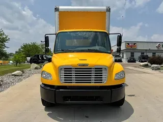 2019 Freightliner Business Class M2 106