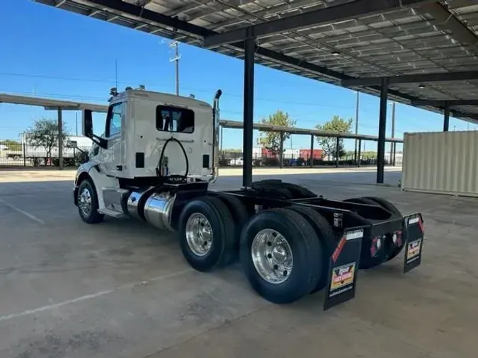 2020 Peterbilt 579