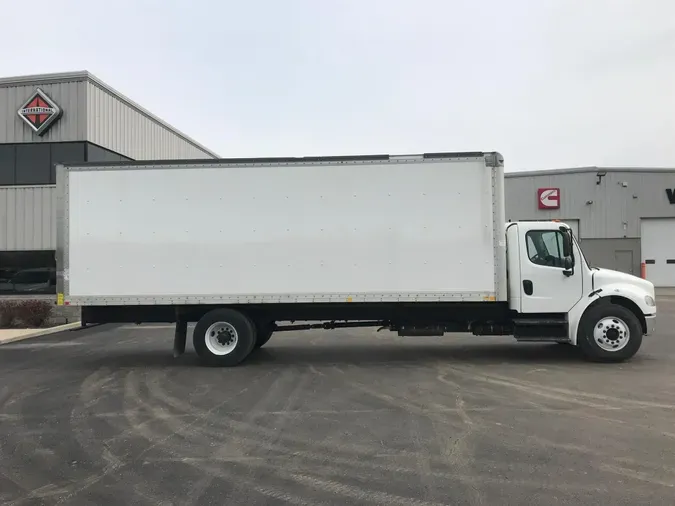 2016 Freightliner M2