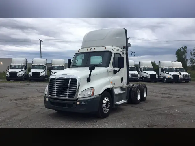 2019 Freightliner Cascadia 125d1b492c6d1448214e78ffee6d5e12eb5