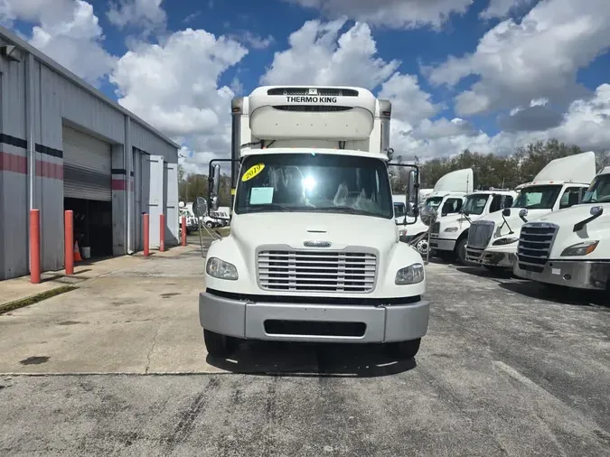 2019 FREIGHTLINER/MERCEDES M2 106