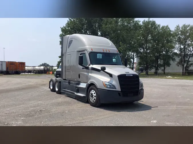 2021 Freightliner Cascadia 126d1b5d3c112c6373437e9188a47571a8a