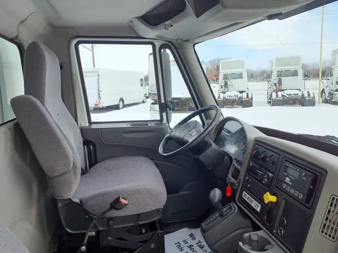 2017 NAVISTAR INTERNATIONAL 4300