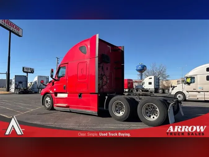 2022 FREIGHTLINER CA126