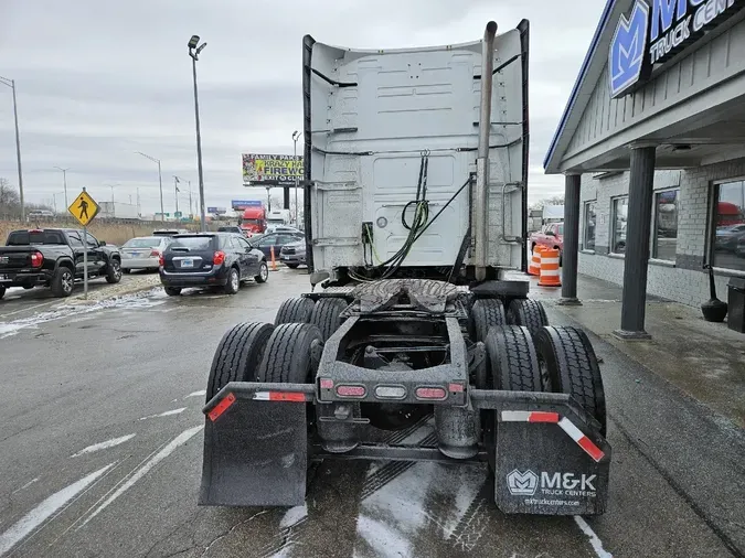 2020 VOLVO VNL64T760